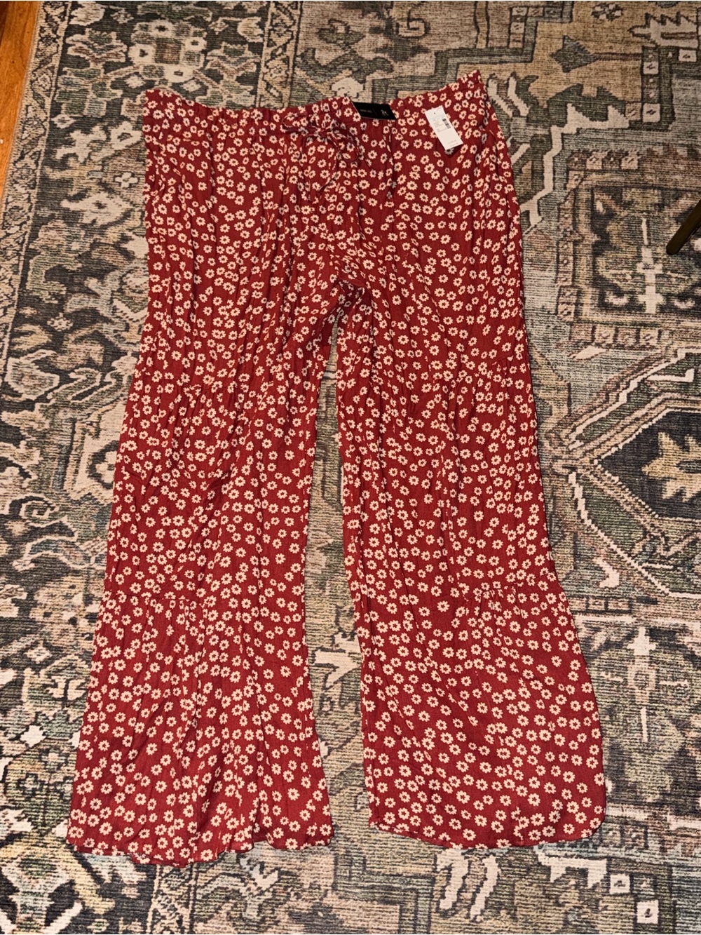 Maurice’s Red Floral Wide-Leg Pants